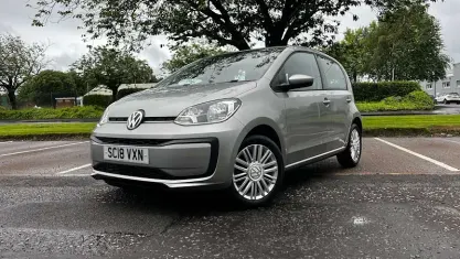 Used VW up! Move 60 HP (44 kW) 2018 Hatchback