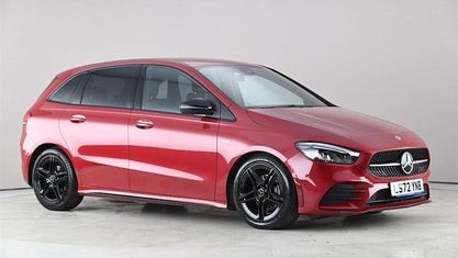 Usado Mercedes B200 Executive 150 HP (110 kW) 2022 Vermelho Monovolume