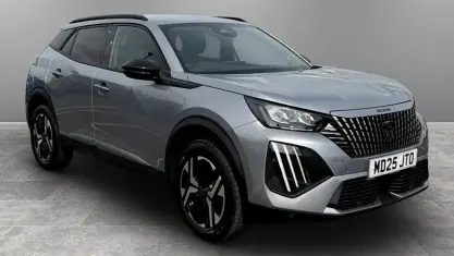 Used Peugeot 2008 Allure 131 HP (96 kW) 2024 Grey SUV