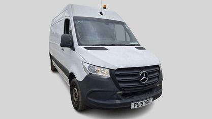 Usado Mercedes Sprinter 163 HP (119 kW) 2019 Van