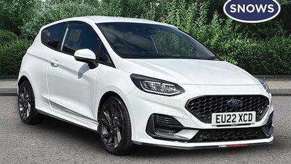 Begagnad Ford Fiesta ST 200 HK (147 kW) 2021 Vit Halvkombi