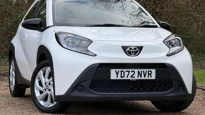 Used Toyota Aygo X PURE 72 HP (52 kW) 2025 SUV