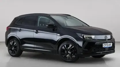 Used Vauxhall Grandland X SRi 131 HP (96 kW) 2021 Black SUV