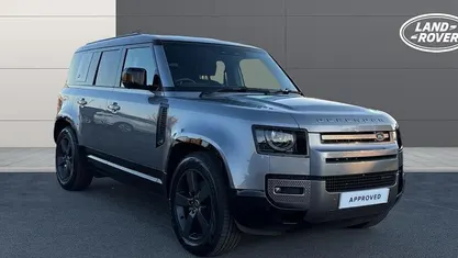 Used Land Rover Defender SE Dynamic 249 HP (183 kW) 2024 SUV