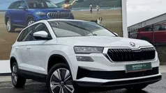 White Used 2024 Skoda Karoq SE Drive SUV | £23,150 (Fair price)