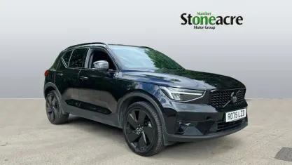 Used Volvo XC40 Plus 197 HP (144 kW) 2025 Black SUV