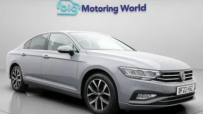 Grey Used 2021 VW Passat SEL Sedan | £16,000 (Fair price)