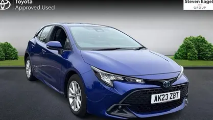 Used Toyota Corolla 140 HP (102 kW) 2026 Hatchback