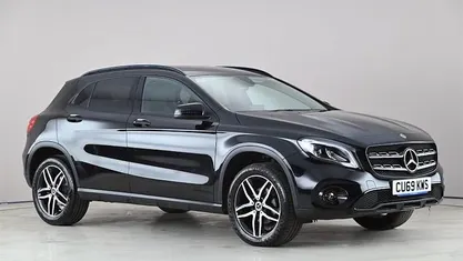 Used Mercedes GLA180 Urban 122 HP (89 kW) 2019 Black SUV