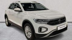 White Used 2022 VW T-Roc Life SUV | £18,337 (Fair price)