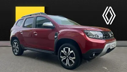 Used Dacia Duster Prestige 90 HP (66 kW) 2022 Red SUV