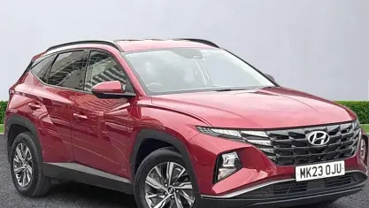 Used Hyundai Tucson SE 150 HP (110 kW) 2023 Red SUV