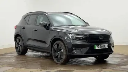 Used 2025 Volvo EX40 Plus SUV | £38,990 (Super price)