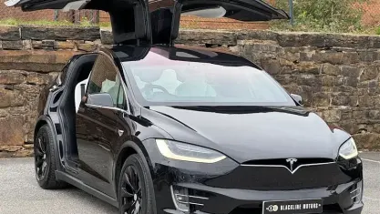 Used Tesla Model X Standard Range 244 kW (333 HP) 2017 Black SUV