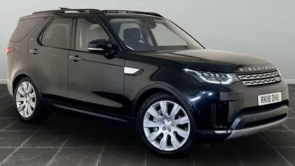 Black Used 2017 Land Rover Discovery 5 HSE Luxury SUV | £21,695 (Fair price)