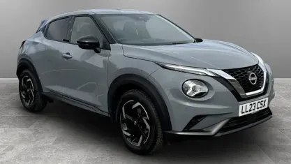 Used Nissan Juke N-Connecta 114 HP (83 kW) 2023 Grey SUV