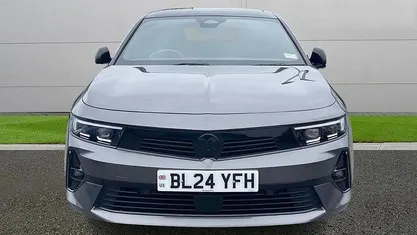 Used Vauxhall Astra Ultimate 131 HP (96 kW) 2024 Grey Hatchback