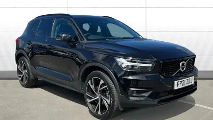 Used Volvo XC40 R-Design Pro 163 HP (119 kW) 2021 White SUV