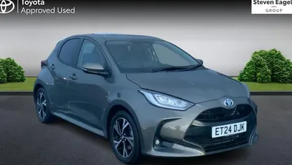Used Toyota Yaris Hybrid Design 116 HP (85 kW) 2025 Hatchback