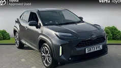 Used 2025 Toyota Yaris Hybrid Estate | £22,203 (Fair price)