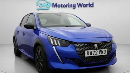 Used Peugeot 208 GT 102 HP (75 kW) 2023 Hatchback