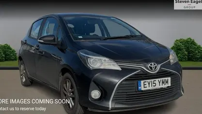 Used Toyota Yaris 99 HP (72 kW) 2016 Hatchback