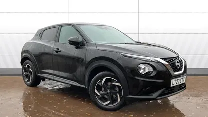 Used 2023 Nissan Juke N-Connecta SUV | £15,538 (Fair price)