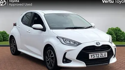 Used 2025 Toyota Yaris Hybrid Design Hatchback | £18,431 (Super price)