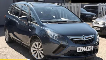 Used Vauxhall Zafira Tourer Design Edition 140 HP (102 kW) 2016 MPV