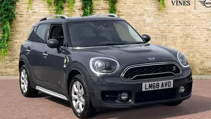 Used Mini Cooper S 224 HP (164 kW) 2018 Hatchback