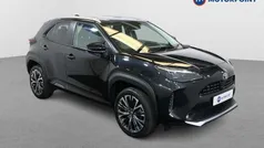 Used 2024 Toyota Yaris Hybrid Estate | £20,999 (Good price)