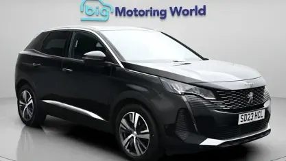 Used Peugeot 3008 Allure+ 131 HP (96 kW) 2023 Black SUV