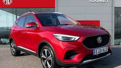 Used MG ZS Excite 111 HP (81 kW) 2021 Red SUV