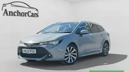 Used Toyota Corolla Design 122 HP (89 kW) 2022 Grey Estate