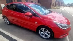 Red Used 2019 Vauxhall Astra SRi Hatchback | £11,199 (Fair price)