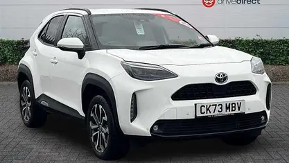 Used 2025 Toyota Yaris Hybrid Design Estate | £20,795 (Good price)