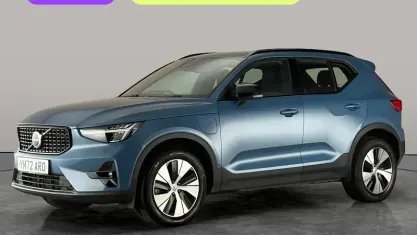 Used Volvo XC40 Plus 211 HP (155 kW) 2022 Blue SUV
