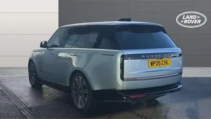 Used Land Rover Range Rover 615 HP (452 kW) 2025 SUV