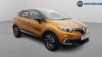 Used Renault Captur Iconic 90 HP (66 kW) 2019 Orange/black SUV