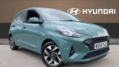 Used Hyundai i10 Advanced 67 HP (49 kW) 2024 Green Hatchback