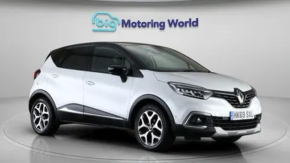 White/black Used 2019 Renault Captur GT-Line SUV | £9,238 (Fair price)