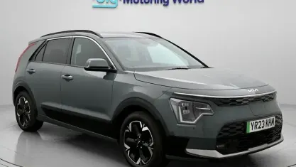 Used Kia e-Niro 150 kW (204 HP) 2023 Green SUV