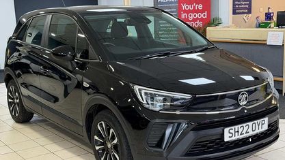 Second-hand Vauxhall Crossland Design Edition 83 CP (61 kW) 2022 Negru SUV