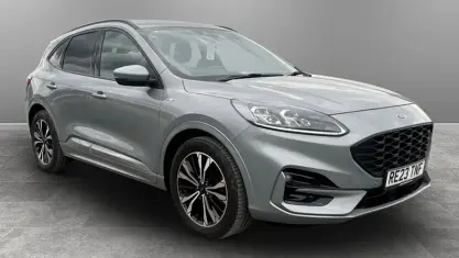Used Ford Kuga ST-Line 150 HP (110 kW) 2023 Silver SUV