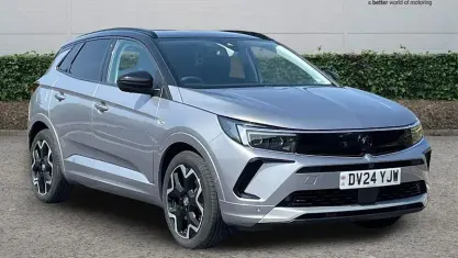 Used Vauxhall Grandland X Ultimate 131 HP (96 kW) 2024 Grey SUV