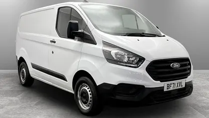 Used Ford Transit Custom 105 HP (77 kW) 2023 Van