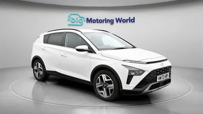 Used Hyundai Bayon Premium 101 HP (74 kW) 2023 White SUV