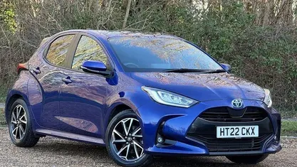Used 2025 Toyota Yaris Hybrid Design Hatchback | £17,045 (Super price)