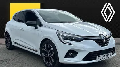 Used Renault Clio V Techno 145 HP (106 kW) 2023 Hatchback