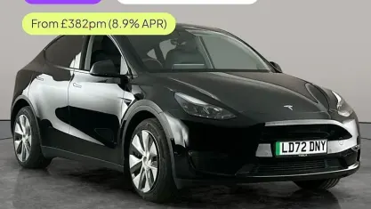 Used Tesla Model Y Long Range AWD 378 kW (514 HP) 2022 Black SUV